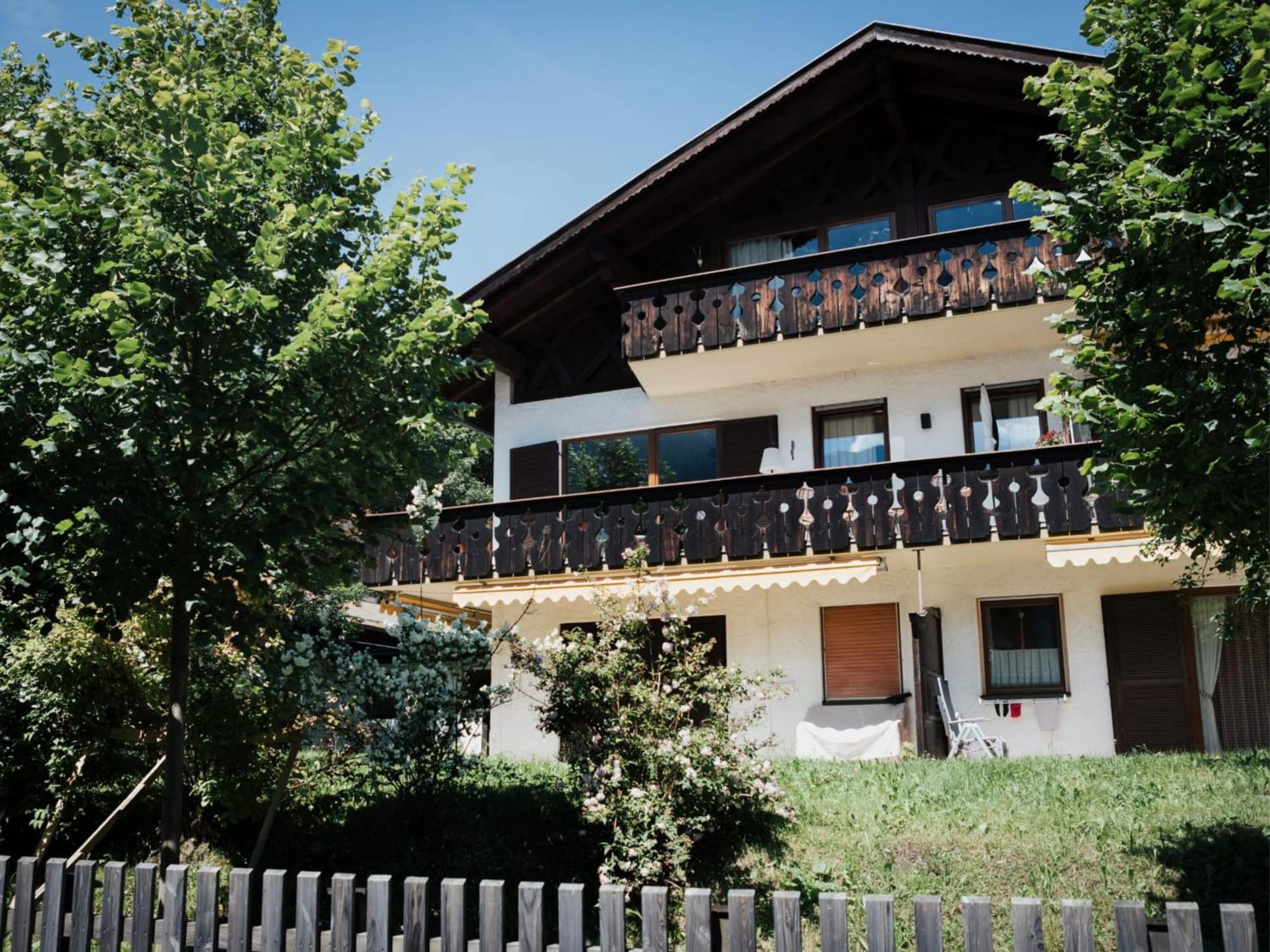 מוטנוואלד Die Karwendelsuite - 5 Sterne Fewo Mit Bestem Bergblick, Zentrumsnah & Ruhig Gelegen, Familienfreundlich מראה חיצוני תמונה